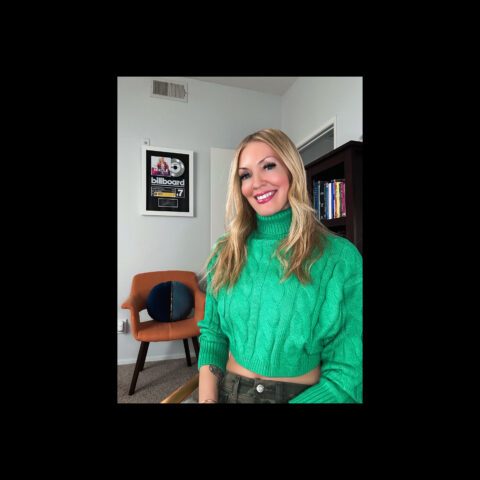 Nikkole Nominated for "The People's Choice Award" - NIKKOLE.COM